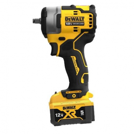 Аккумуляторный гайковерт DeWalt DCF903P1 ударный